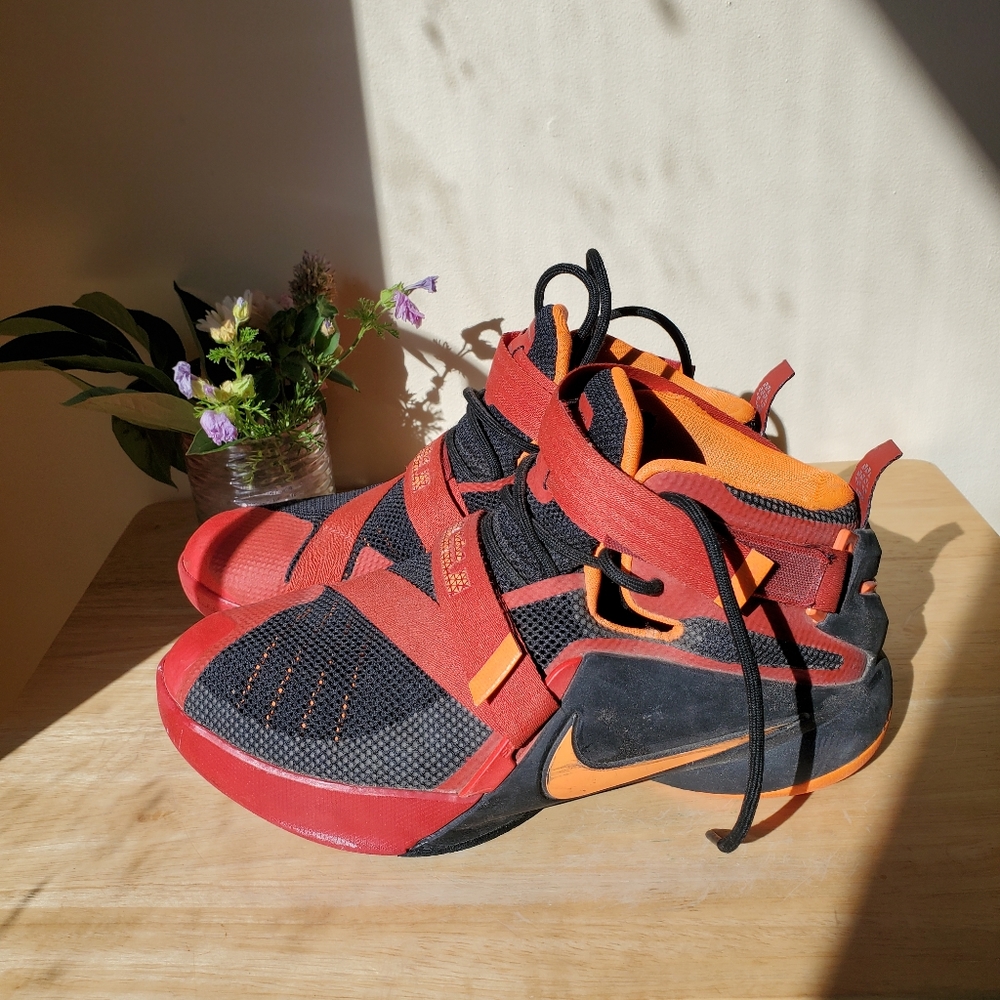 LeBron James soldier 9